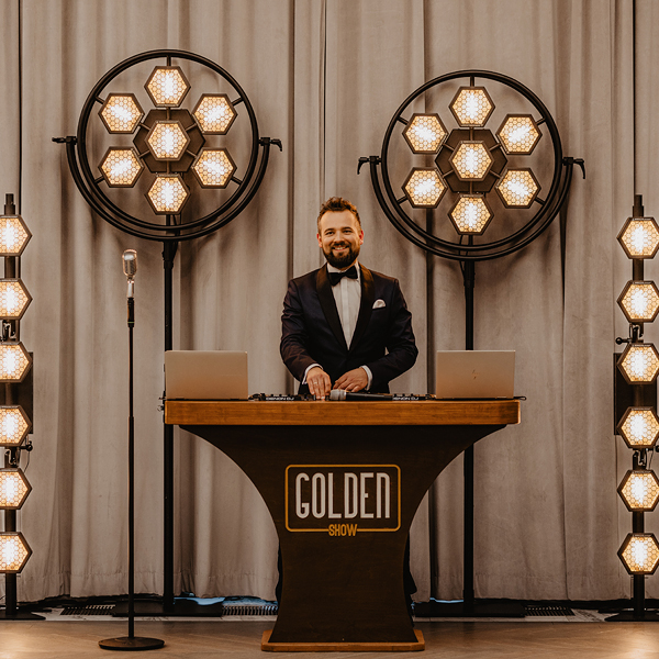 Golden Show Standard